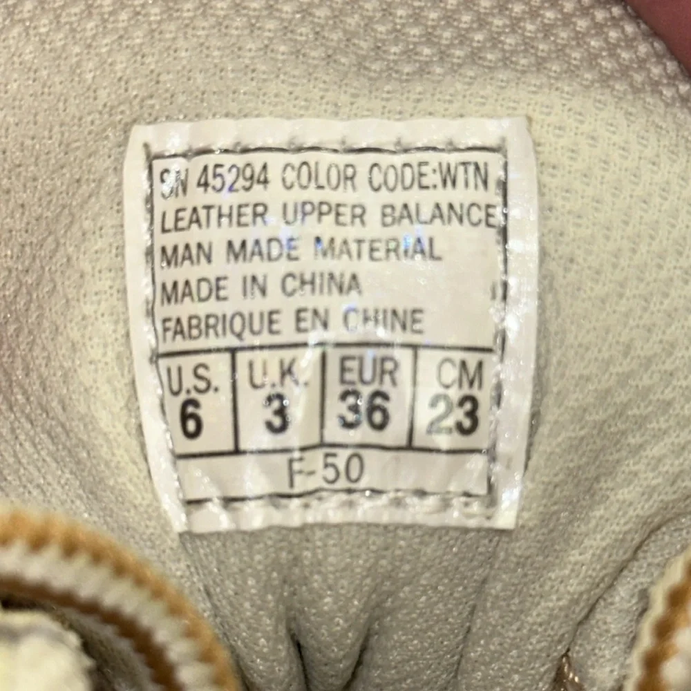 Skechers Synergy Tan & Cream Women’s Hiking Outdoorsy Lace-up Ankle Boots Size 6